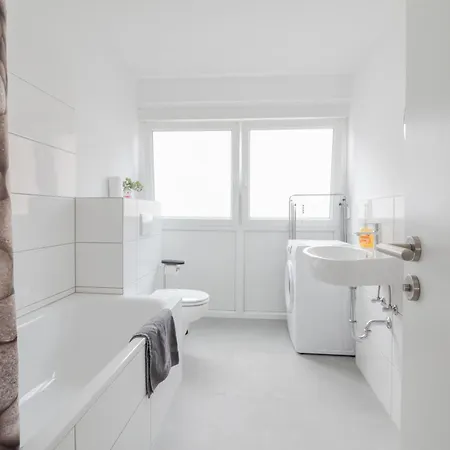 Njoy! & Pleasant - Balkon - Perfekt Fuer Work & Travel Apartamento